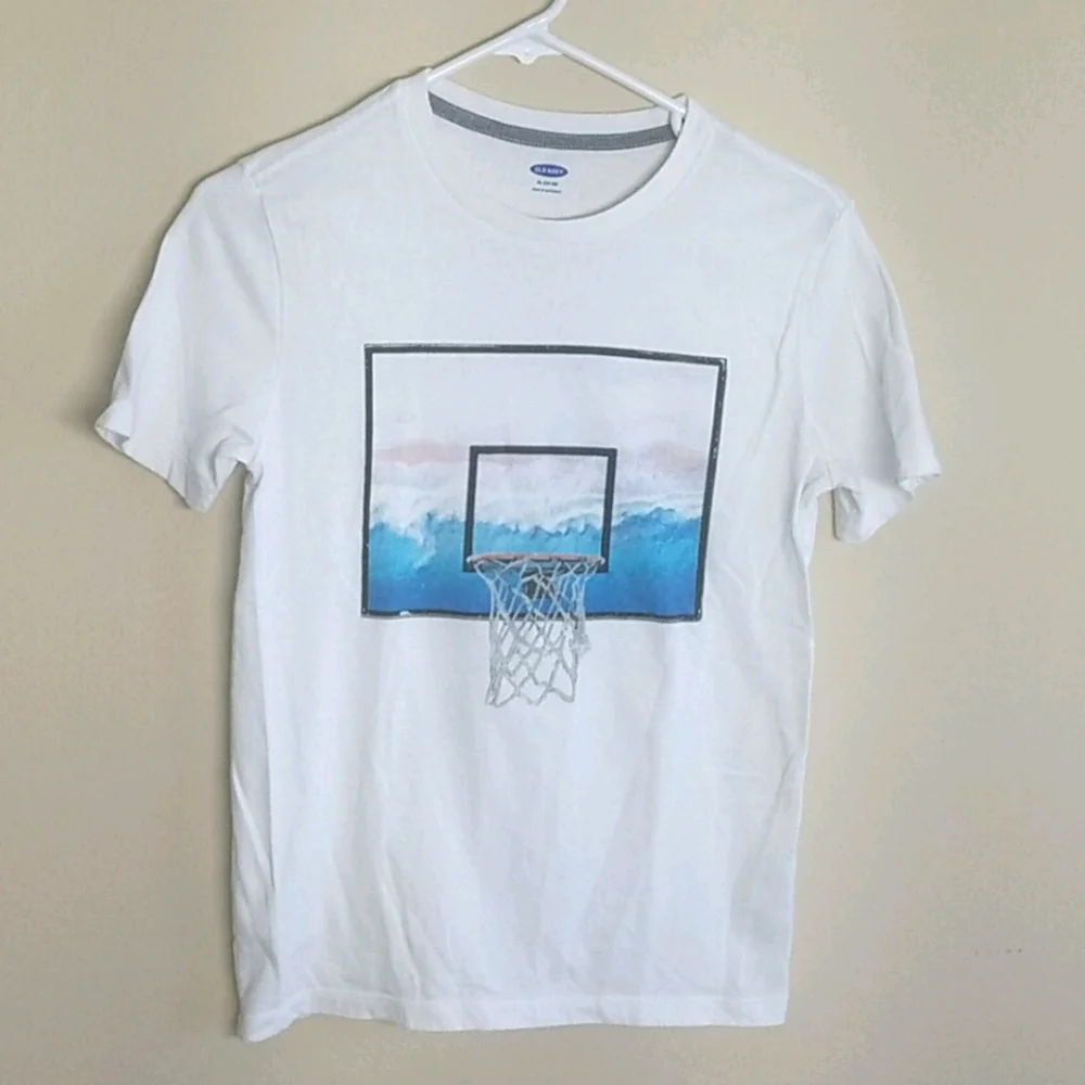 OLD NAVY Boy's T- shirt ,size XL/14-16